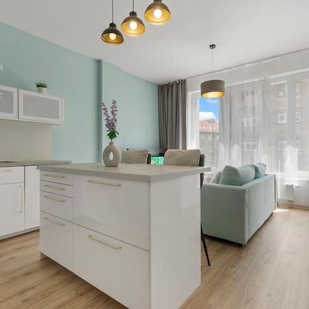 Lam Mint - Ac - Balcony Διαμέρισμα Μπρατισλάβα Εξωτερικό φωτογραφία