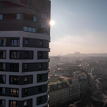 Lam Mint - Ac - Balcony Διαμέρισμα Μπρατισλάβα Εξωτερικό φωτογραφία