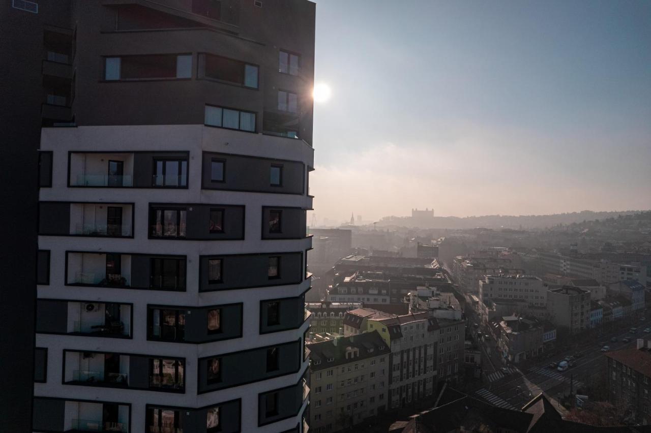 Lam Mint - Ac - Balcony Διαμέρισμα Μπρατισλάβα Εξωτερικό φωτογραφία